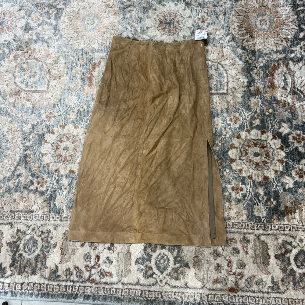 Elegant Tan Suede Skirt